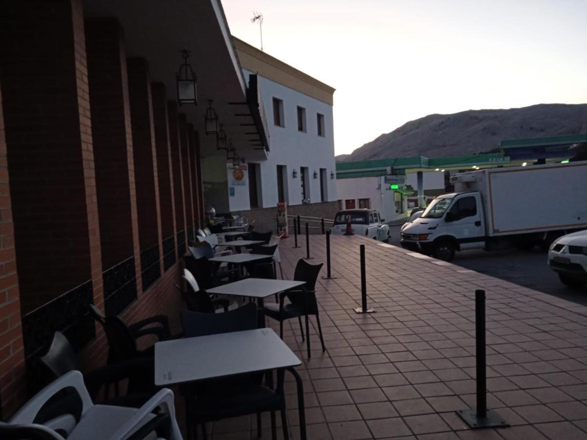 Apartamentos Refugio Del Viajero Parauta Extérieur photo